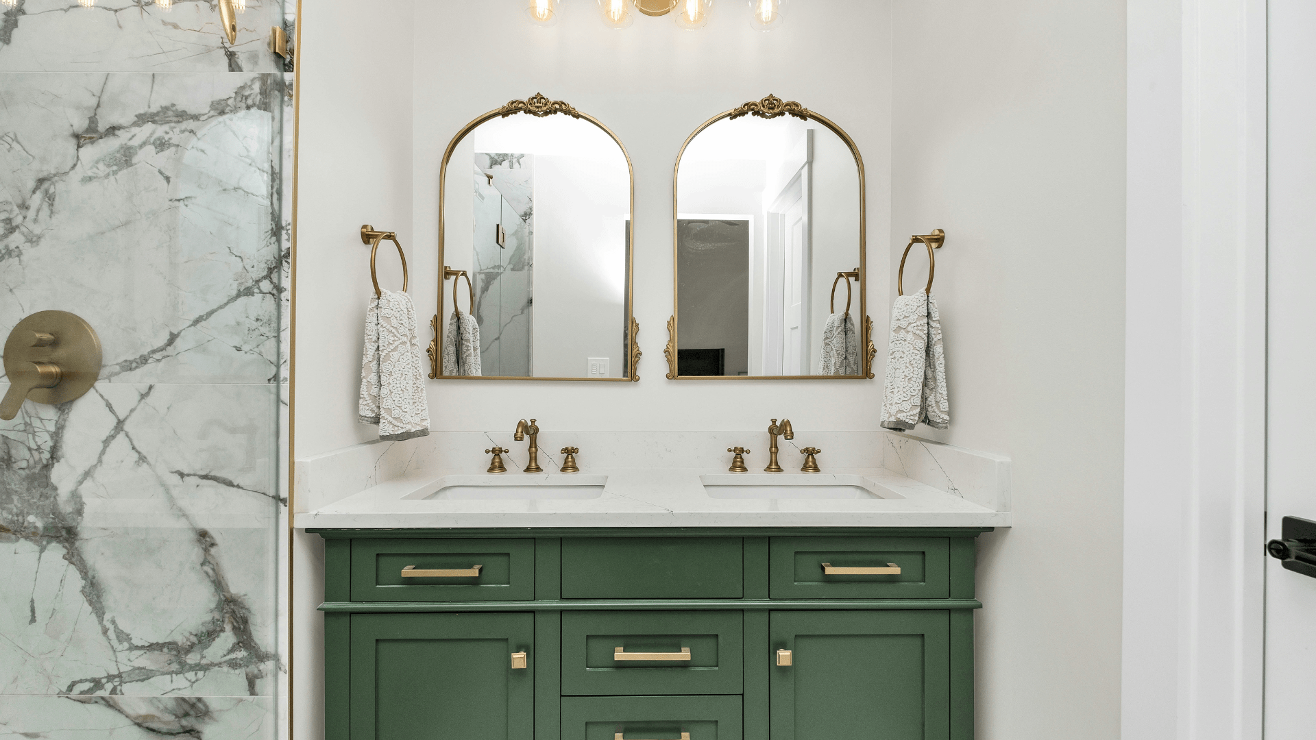 How To Paint Bathroom Cabinets ? - Luxury Art Canvas