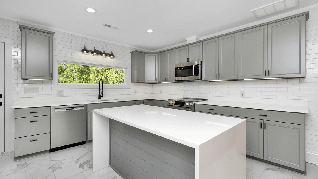 How To Paint Kitchen Cabinets ? - Luxury Art Canvas